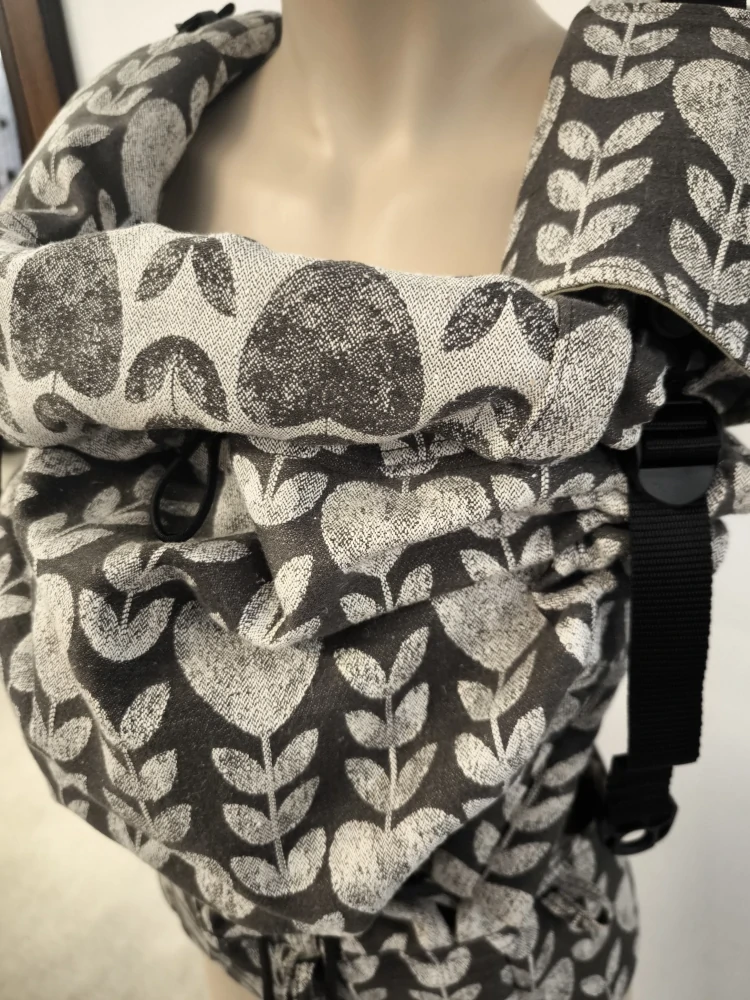Nosítko NoMa Adapt 2 - Love Black/len