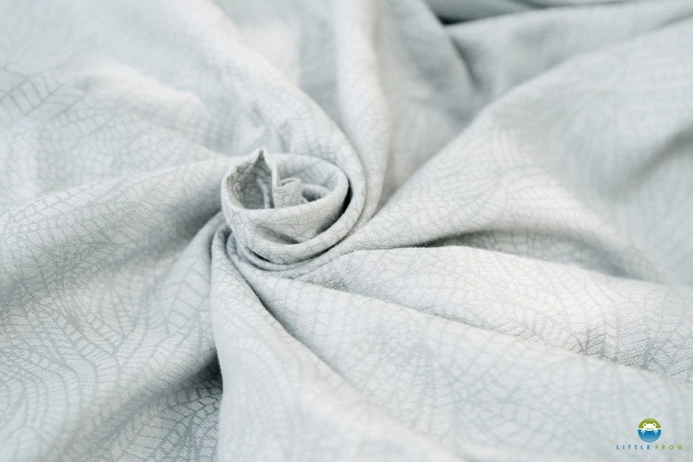 Šátek Little Frog - Linen Silver Wildness