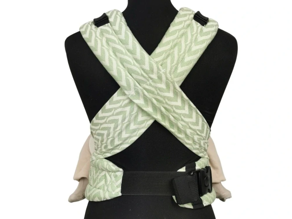 Moisha HUGO Heart affair patryk s buretovým hedvábím