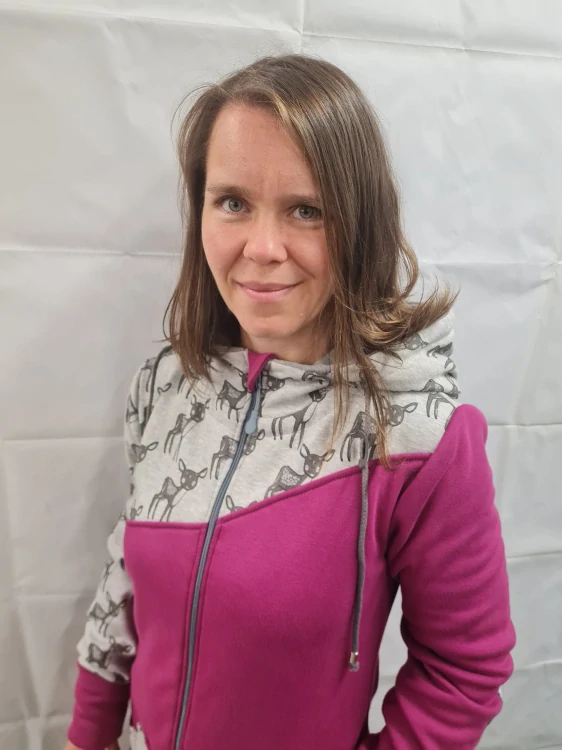 Nosící mikina Moyo Warmkeeper - Tm. růžová/zvířátka