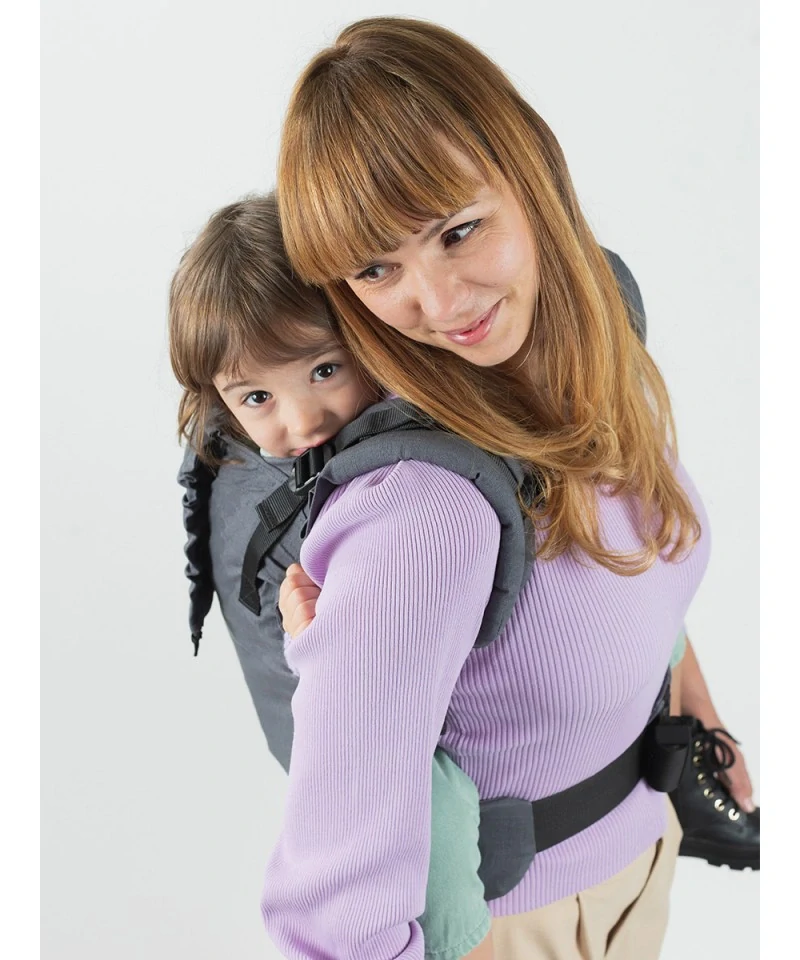 Nosítko Isara PRESCHOOL  - Graphite Linen